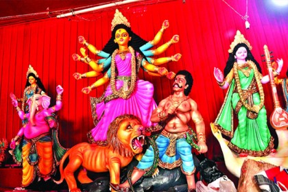 এবার পূজা মণ্ডপে সন্ধ্যার পর প্রবেশ করতে পারবে না দর্শনার্থী