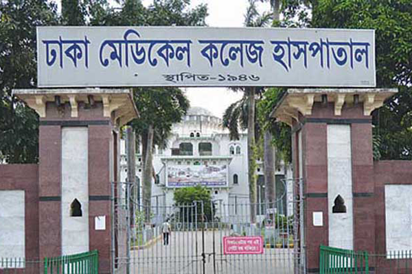 দাফনের আগে জীবিত সেই নবজাতকের মৃত্যু  

