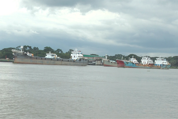 নৌ শ্রমিকদের ধর্মঘট প্রত্যাহার