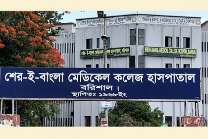 ডাক্তার-আয়াদের কমিশন না দিতে নির্দেশ সিটি মেয়র সাদিকের