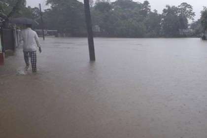পটুয়াখালীতে রেকর্ড বৃষ্টি, নিখোঁজ ৫ যাত্রীর সন্ধান মেলেনি