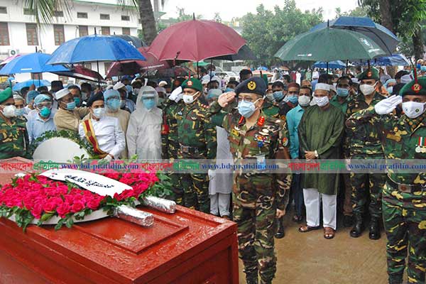চিরনিদ্রায় শায়িত ব্যারিস্টার রফিক-উল হক
