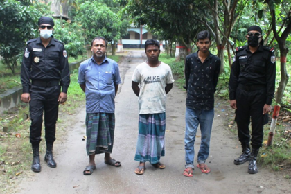 রংপুরে আল্লাহ’র দলের ৩ সদস্য গ্রেফতার