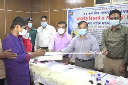 'শেখ হাসিনা সরকার প্রধান থাকলে বাংলাদেশের উন্নতি হয়'