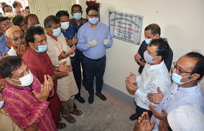 'অশুভ শক্তিকে পরাজিত করতে সকলকে ঐক্যবদ্ধ থাকতে হবে'