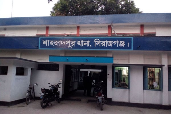 বিয়ের দাবিতে প্রেমিকের বাড়িতে গিয়ে লাশ হয়ে ফিরলেন প্রেমিকা