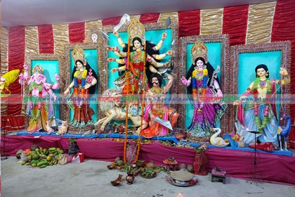 ঐতিহ্যবাহী গোপীনাথ জিউর মন্দিরে দুর্গা পূজা