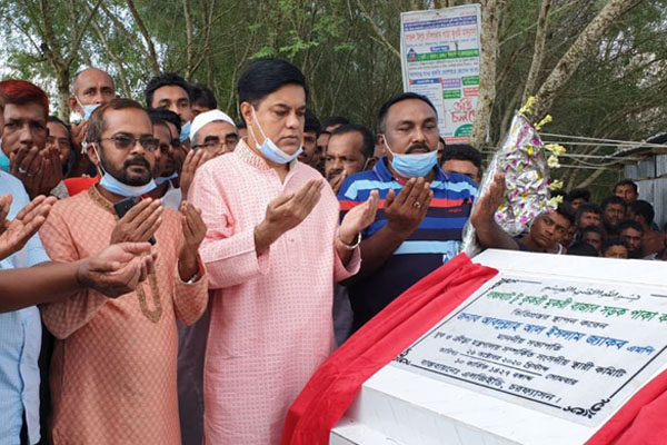 বাংলাদেশ এখন অর্থনৈতিক উন্নয়নে অপ্রতিরোধ্য : এমপি জ্যাকব
