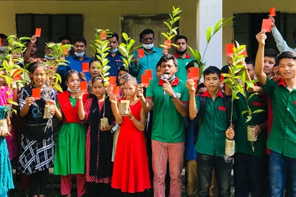 খাগড়াছড়িতে শিক্ষার্থীদের ধর্ষণ বিরোধী শপথ