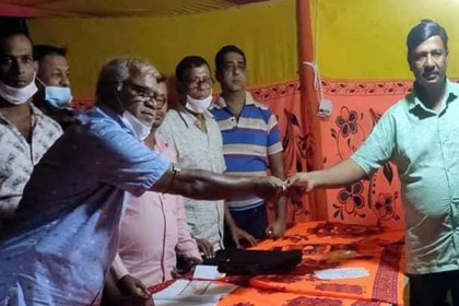 কলাপাড়ায় পূজা মণ্ডপ পরিদর্শনে জেলা পরিষদ সদস্য ফিরোজ