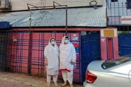 সেই দুই বোনকে এখনই বাবার বাসায় প্রবেশ নিশ্চিত করার নির্দেশ