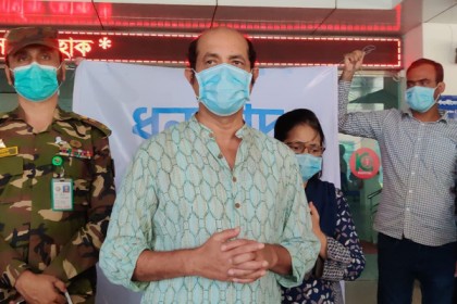 সপরিবারে করোনামুক্ত হলেন মেয়র আতিকুল