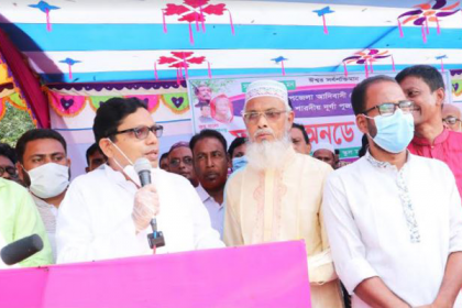 শেখ হাসিনা প্রতিটি গ্রামকে শহরে রূপান্তর করছেন: পলক

