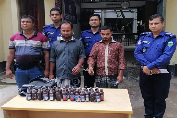বড়াইগ্রামে ফেনসিডিল ও গাঁজাসহ ৩ জন আটক