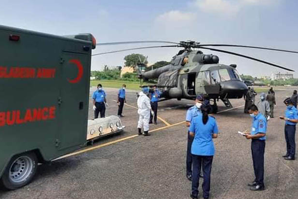 করোনায় আক্রান্ত এমপি আবু জাহিরকে হেলিকপ্টারে আনা হলো ঢাকায় 

