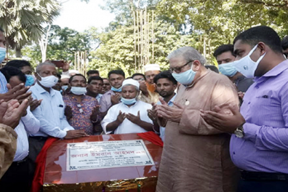 'শহরের সকল সুবিধা মিলবে গ্রামে'