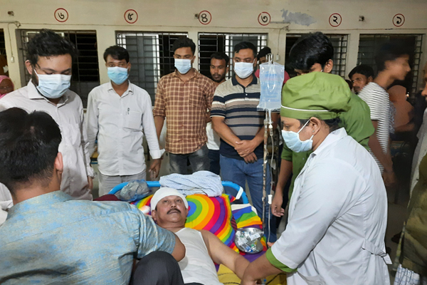 শ্রীবরদীতে আওয়ামী লীগ নেতার ওপর হামলা, আটক ১