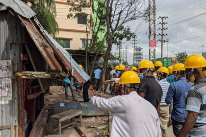 চট্টগ্রামে অবৈধ স্থাপনা উচ্ছেদ