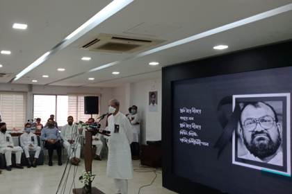 খোকার মতো ‘সাহসী’ রাজনীতিকের প্রয়োজন: ফখরুল
