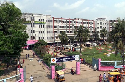 শেবাচিম হাসপাতালে ইন্টার্ন চিকিৎসকদের কর্মবিরতি প্রত্যাহার 