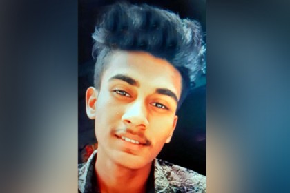 ট্রলারে বন্ধুর জন্মদিন পালন করতে গিয়ে লাশ হয়ে ফিরল তরুণ