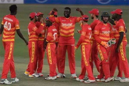 সুপার ওভারে পাকিস্তানকে হারাল জিম্বাবুয়ে