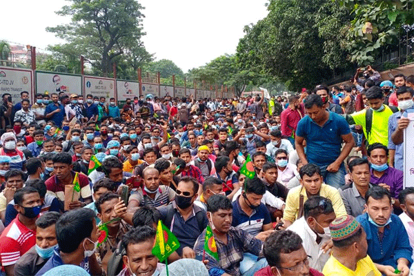 আপাতত মালয়েশিয়া ফিরতে পারবে না দেশে আটকে পড়া প্রবাসীরা