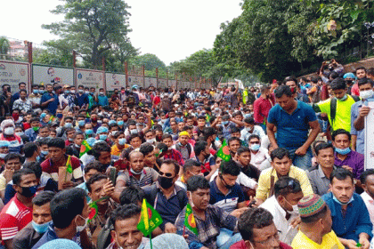 আপাতত মালয়েশিয়া ফিরতে পারবে না দেশে আটকে পড়া প্রবাসীরা
