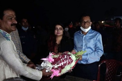 কুয়াকাটা সৈকত পরিদর্শনে উপমন্ত্রী এনামুল হক শামীম