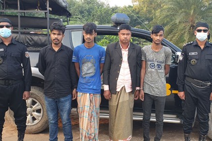 গাজীপুরে পুলিশের সোর্স খুন; জেলখানায় বসে হত্যার পরিকল্পনা!