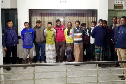 আইপিএল নিয়ে জুয়া, দশজনকে ১০০ টাকা করে জরিমানা
