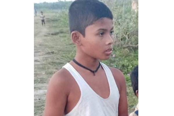 টেকনাফে নিখোঁজের তিনদিন পর ঝোপ থেকে মাদ্রাসা ছাত্রের মরদেহ উদ্ধার
