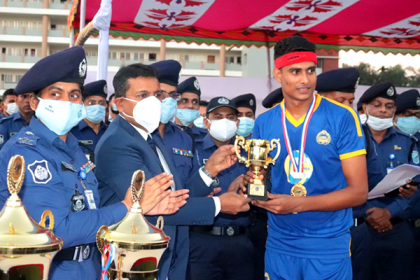 গাজীপুরে আন্তঃজেলা ভলিবল টুর্নামেন্টে নারায়ণগঞ্জ জেলা পুলিশ দল জয়ী