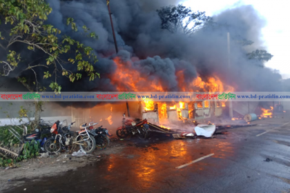 আজমিরীগঞ্জে আগুনে পুড়ে গেছে ১০ দোকান
