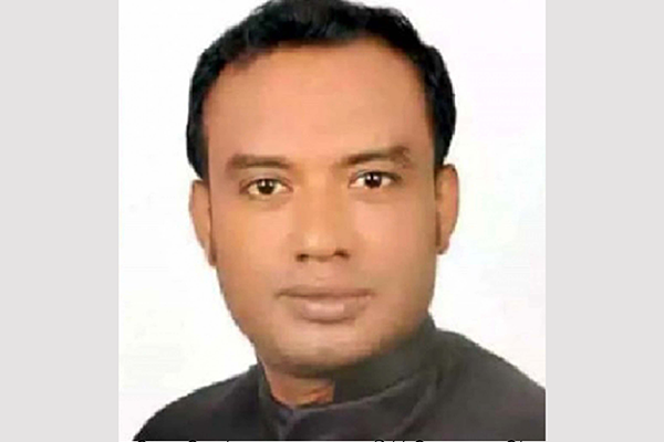 বরিশালে ছিনতাই মামলায় কারাভোগকারী ইউপি চেয়ারম্যান বরখাস্ত
