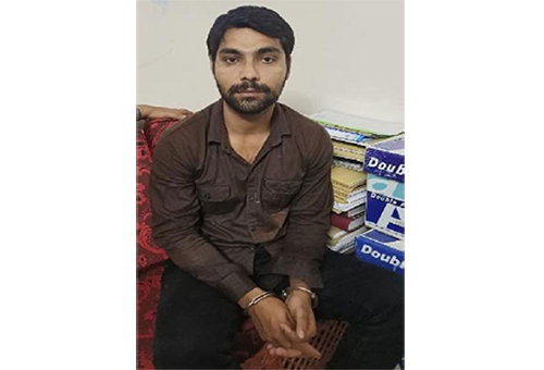 ৭ দিনের রিমান্ডে আকবর 