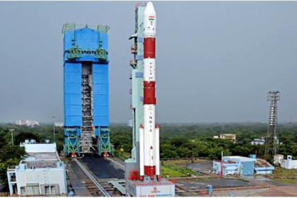 পৃথিবী পর্যবেক্ষণে অত্যাধুনিক স্যাটেলাইট উৎক্ষেপণ করল ভারত