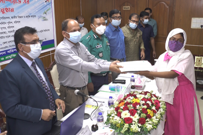 বরিশালে বিজ্ঞান ও প্রযুক্তি প্রতিযোগিতায় পুরস্কার বিতরণ
