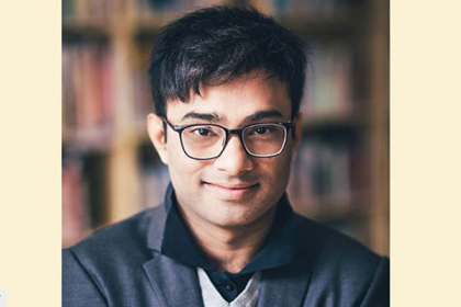 চিকিৎসা দরকার পুরো সমাজ এবং রাষ্ট্র ব্যবস্থার