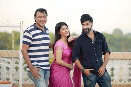চলছে 'গেম অফ লাইফ'