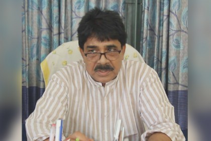 অবৈধ নিয়োগ ধামাচাপা দিতে শিক্ষকদের মারধর আওয়ামী লীগ নেতার!