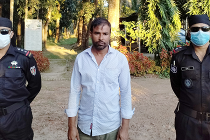 কিশোরগঞ্জে মাদক ব্যবসায়ী গ্রেফতার