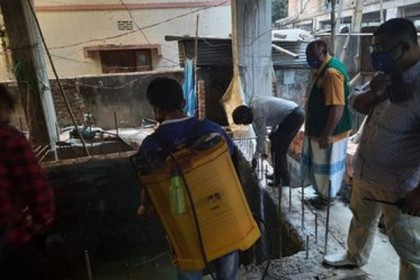 আরও ৪২ স্থাপনায় এডিসের লার্ভা, জরিমানা আদায়