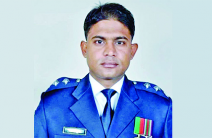 এএসপি আনিসুল হত্যার প্রতিবাদ শাহবাগে মোমবাতি প্রজ্বলন