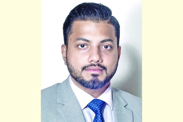 আইসোলেশনে থেকেও বাস পোড়ানোর প্রধান আসামি আমি : ইশরাক