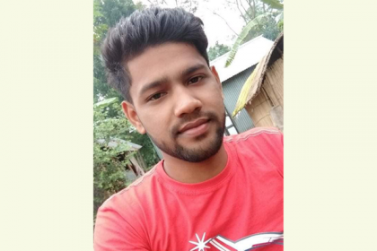 ছেলের হাতে মায়ের প্রেমিক খুন, ৬টি বসতঘরে অগ্নিসংযোগ