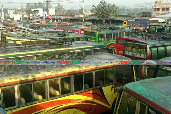 নওগাঁয় আভ্যন্তরীণ সকল রুটে বাস চলাচল বন্ধ
