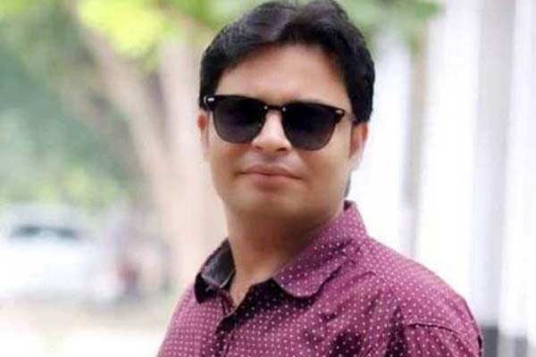 চাঁপাইনবাবগঞ্জে দুর্বৃত্তের হামলায় ছাত্রলীগ নেতা আহত 