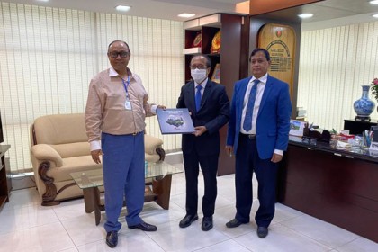 বসুন্ধরা চেয়ারম্যান ও বেজা’র নির্বাহী চেয়ারম্যানের সৌজন্য সাক্ষাৎ