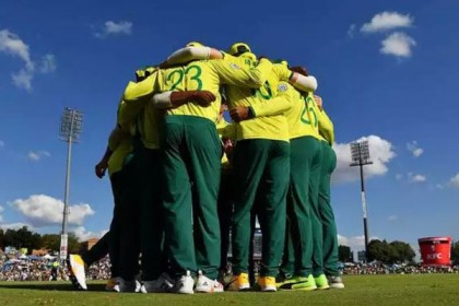 দক্ষিণ আফ্রিকার এক ক্রিকেটারের করোনা, আইসোলেশনে আরও ২